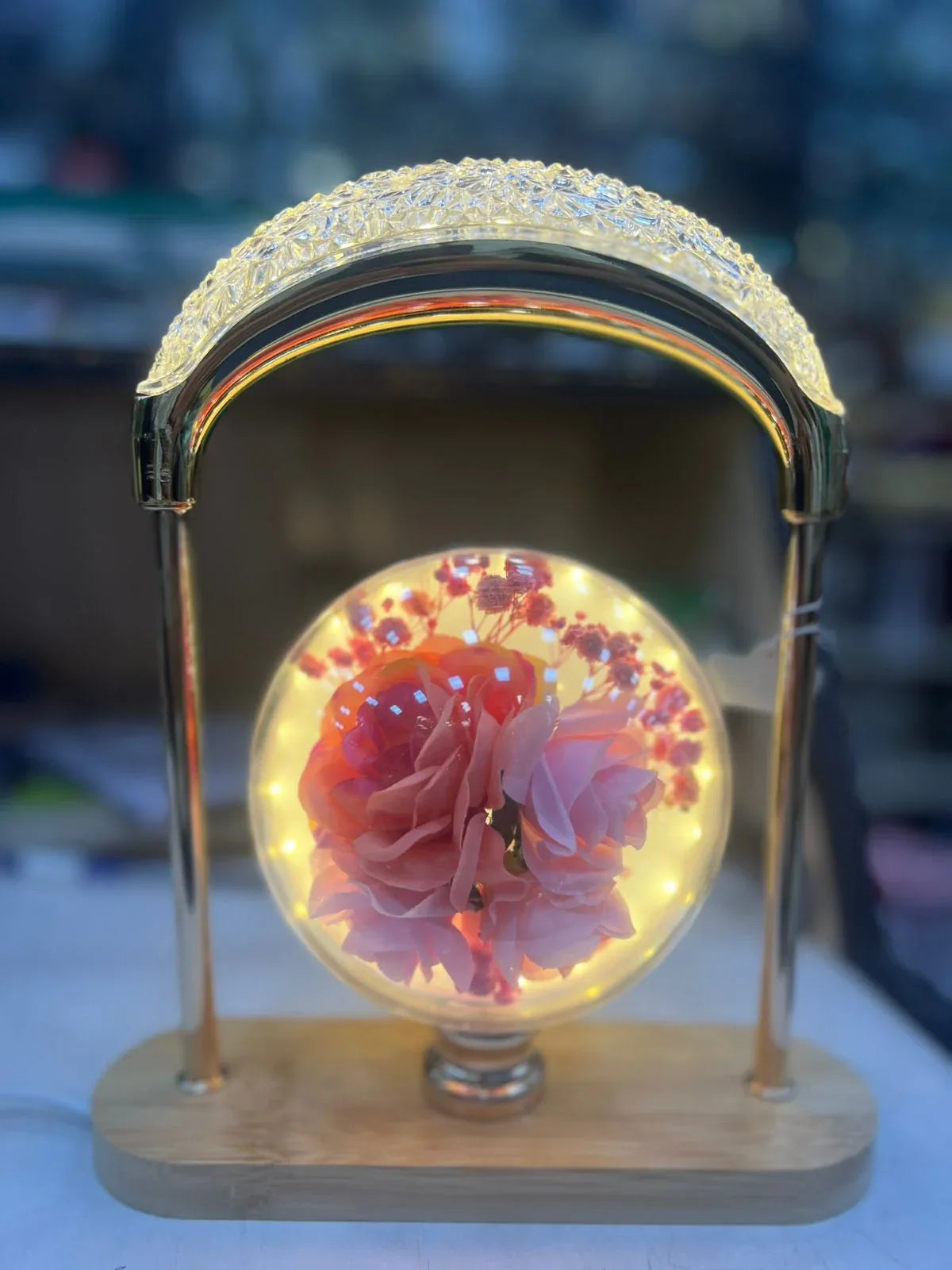 Romantic Rose LED Lamp – Gift Edition