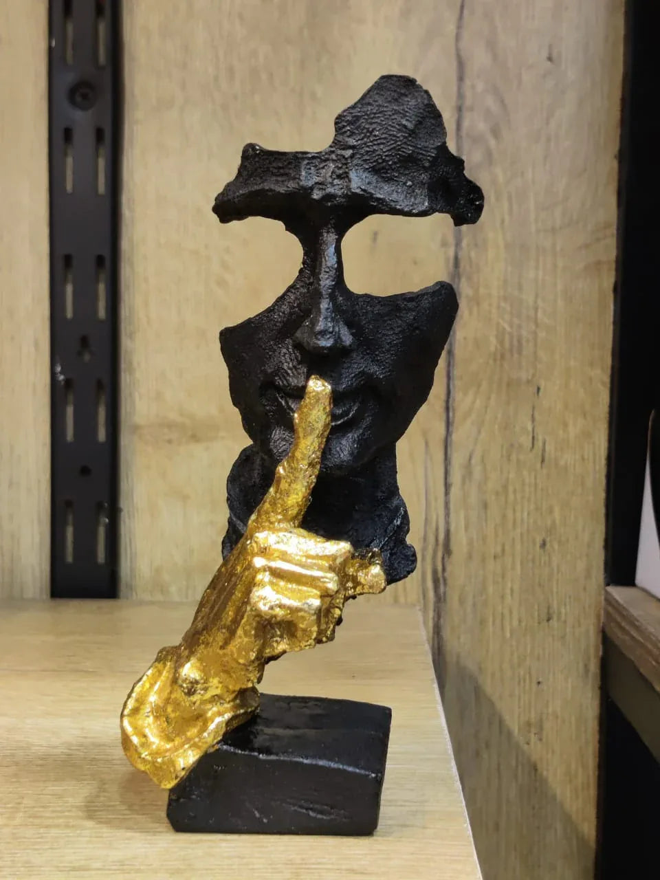 Premium Black Abstract Face Statue Set – Modern Fiber Art Décor