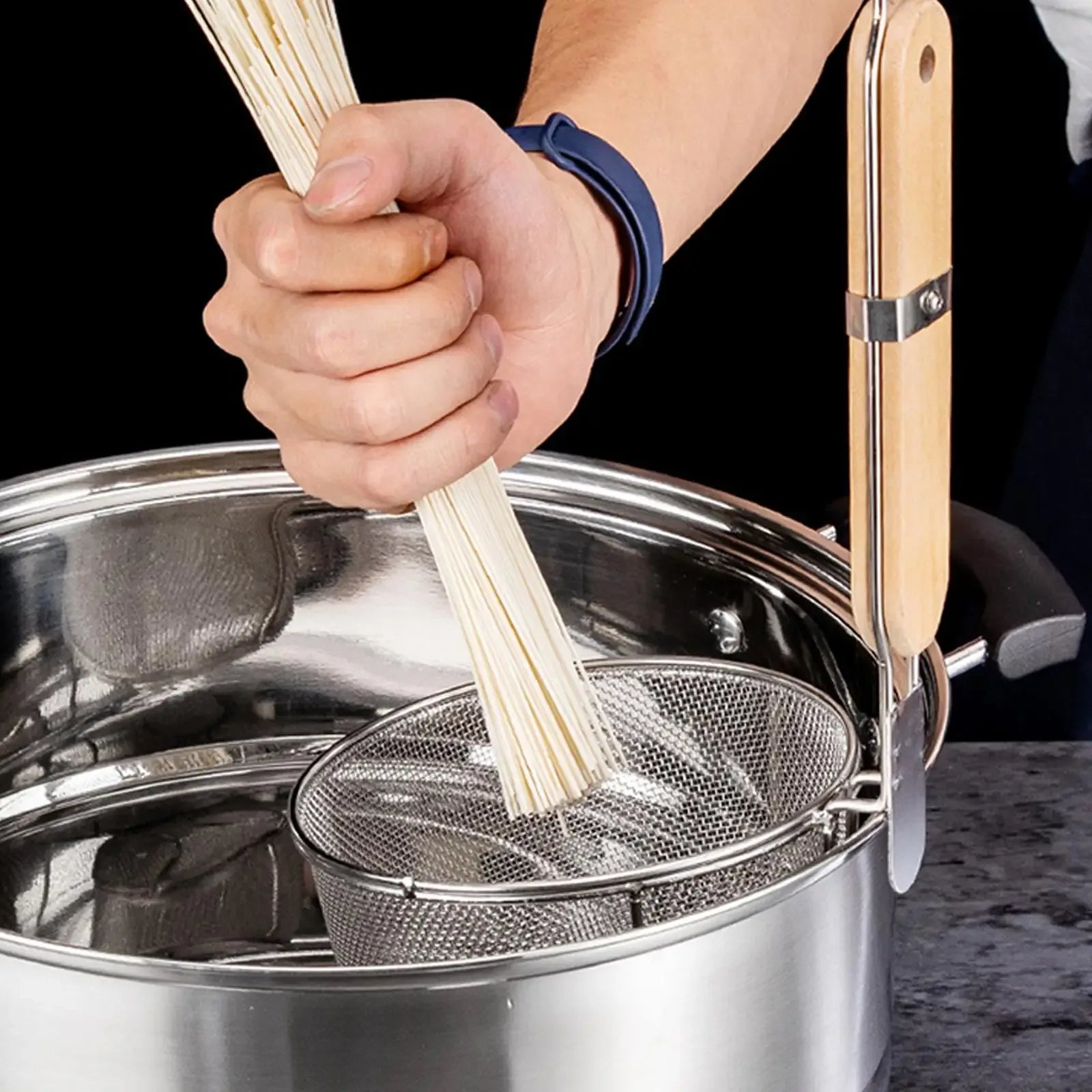 Stainless Steel Pasta & Noodle Strainer Frying Basket