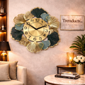 Luxury Metal Wall Clock Motive – Silent 3D Decorative Statement Piece