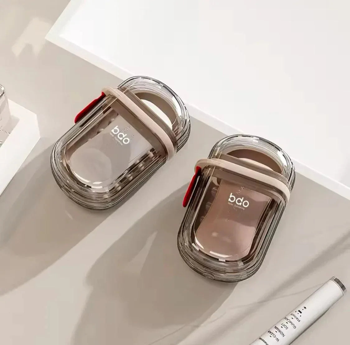 Portable Soap Dish with Drainage - Travel-Friendly Design