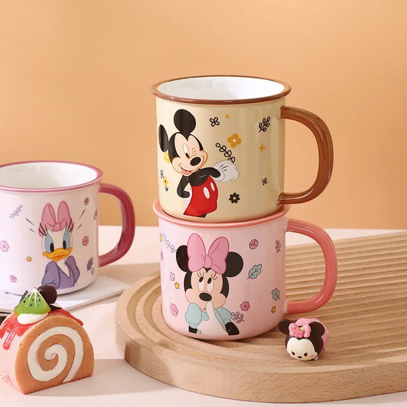 Premium Disney Mickey & Friends Kids Cup (Random)