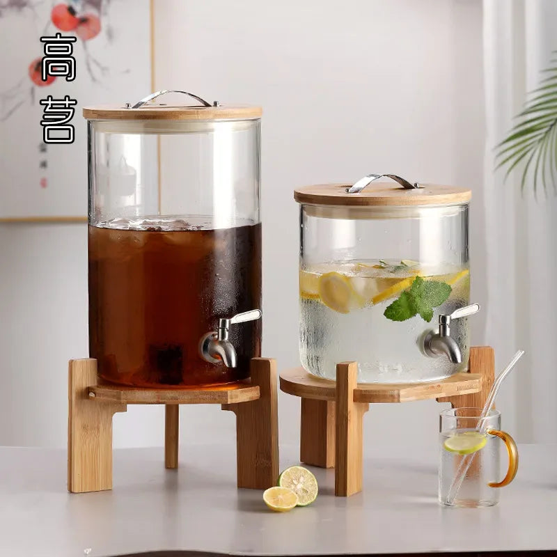 Luxury Glass Juice Container – Silver Wood Cap