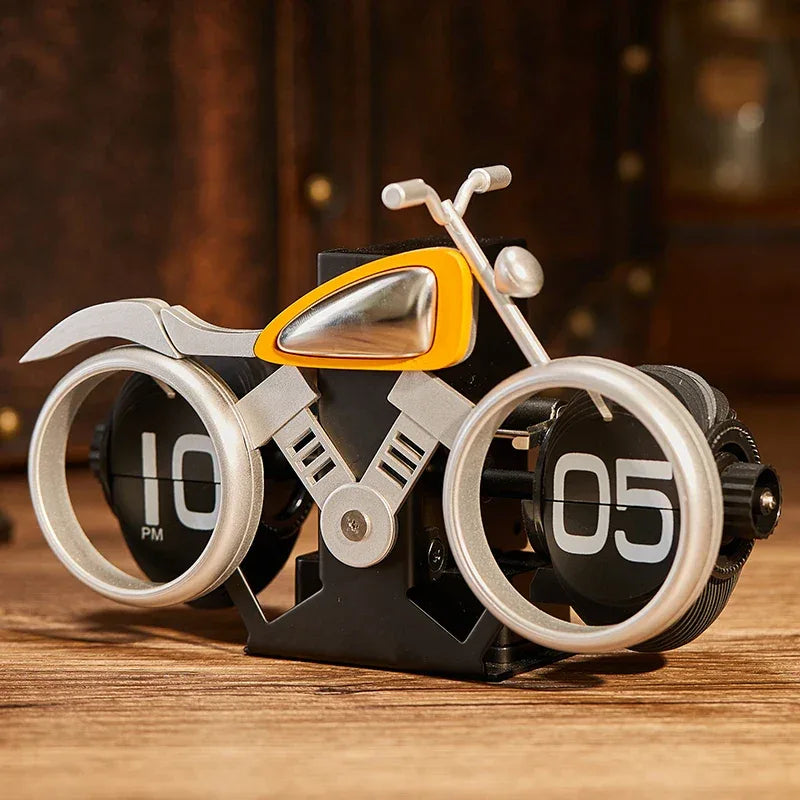 Vintage Motorcycle Flip Clock – Silent Mechanical Table Clock for Home & Office Décor (Random Color)