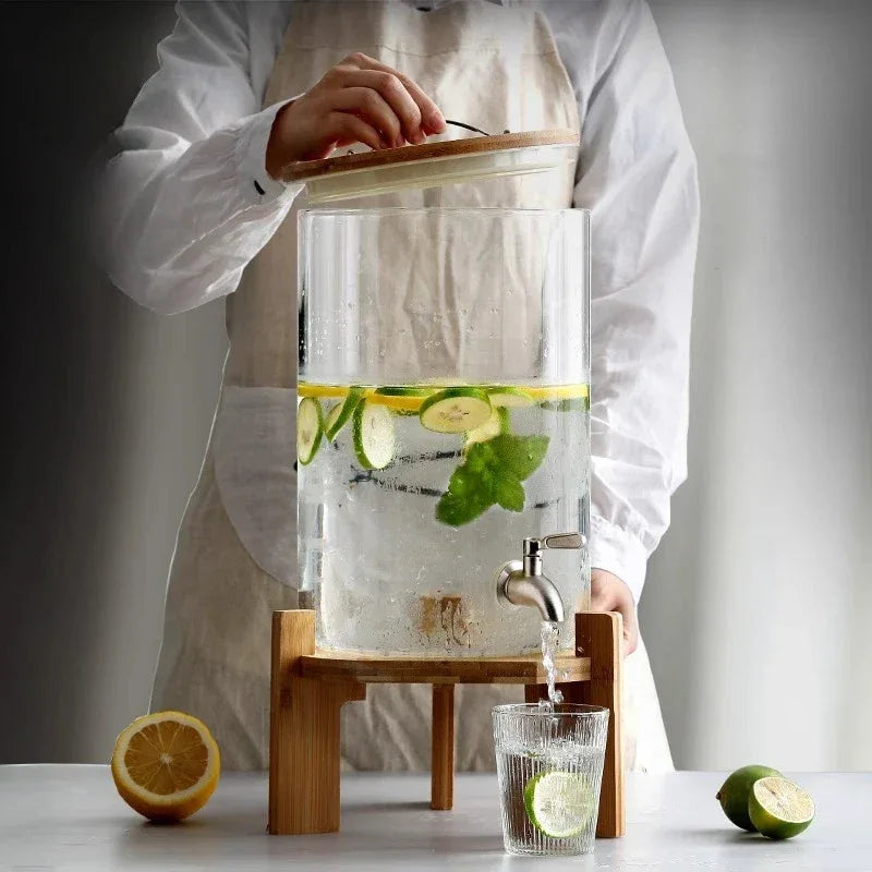 Luxury Glass Juice Container – Silver Wood Cap