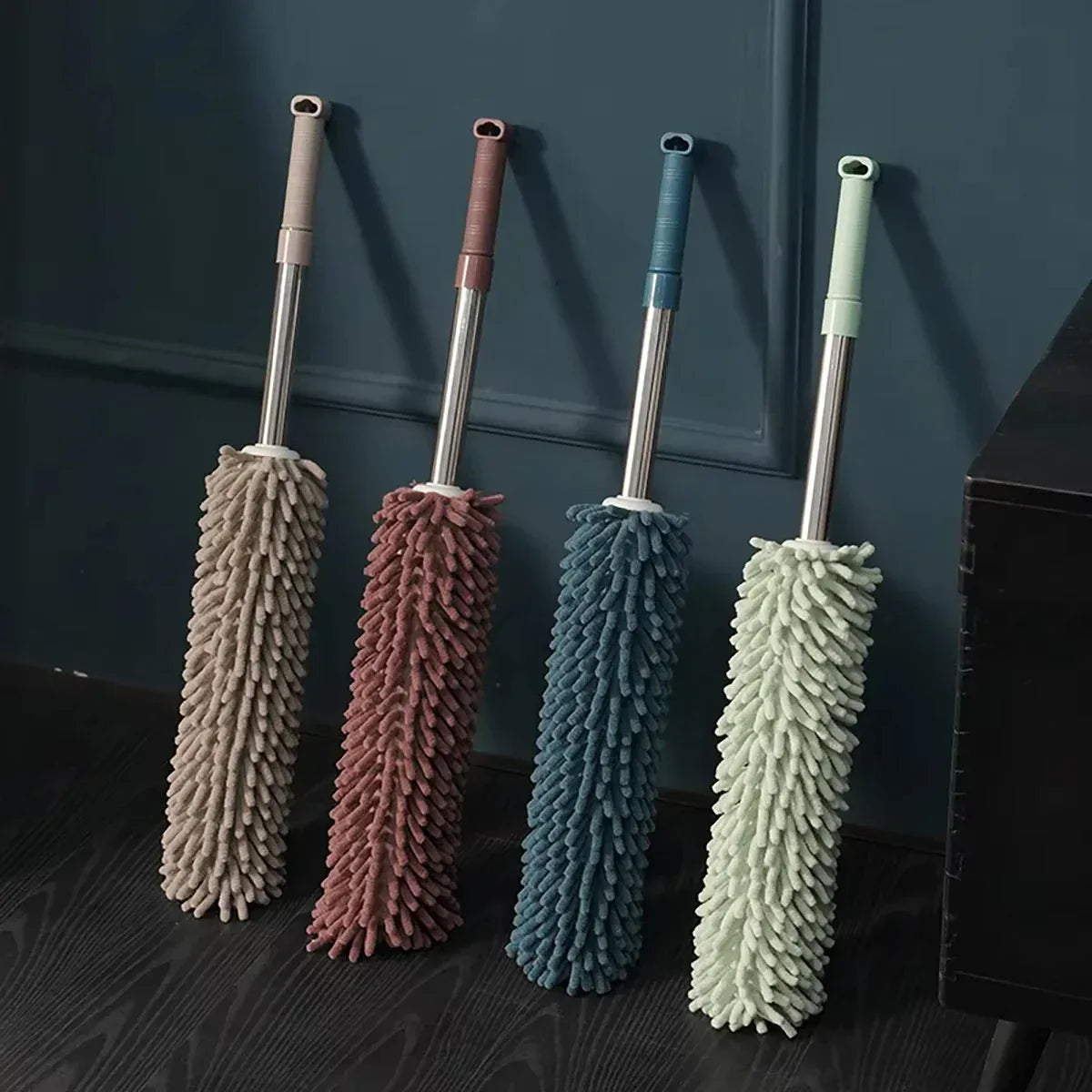 Extendable Telescopic Duster – Cobweb & Dust Cleaner