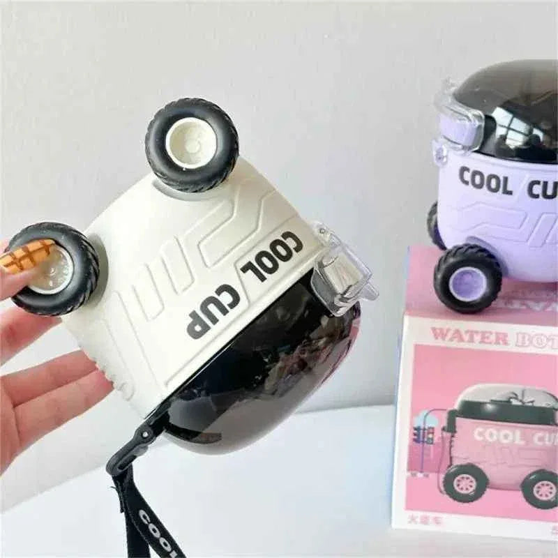 Miniature Spacecraft Water Bottle - Unique Cosmic Hydration Solution