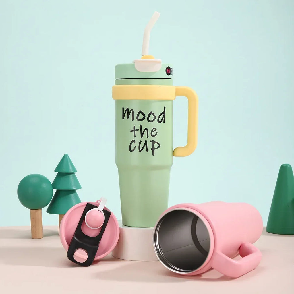 900ml Stainless Steel Insulated Tumbler (Random Color)