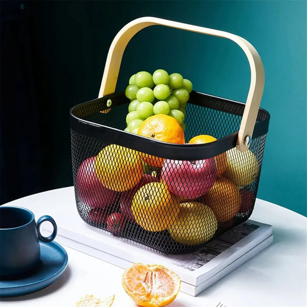 Metal Mesh Hanging Basket