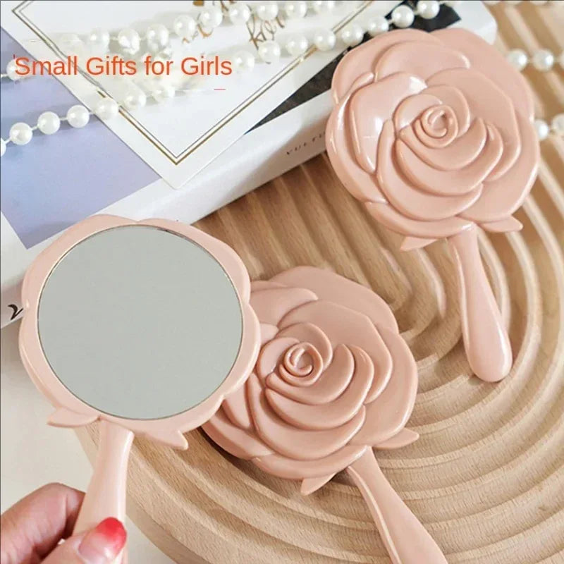 Portable Pocket Mirror – Compact Folding Makeup Mirror for Travel & Daily Use