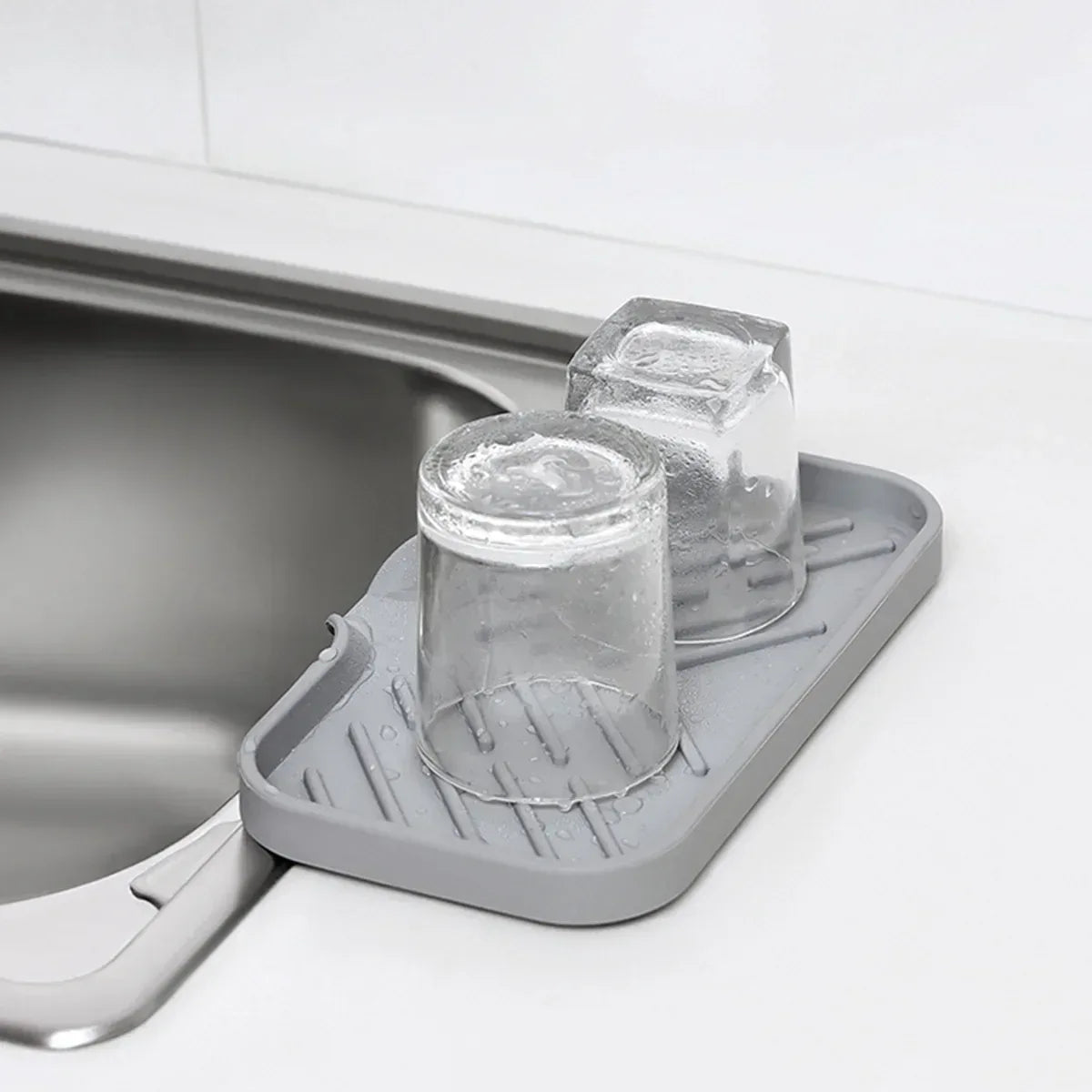 Silicone Sink Tray – Self-Draining Kitchen Sponge & Soap Holder