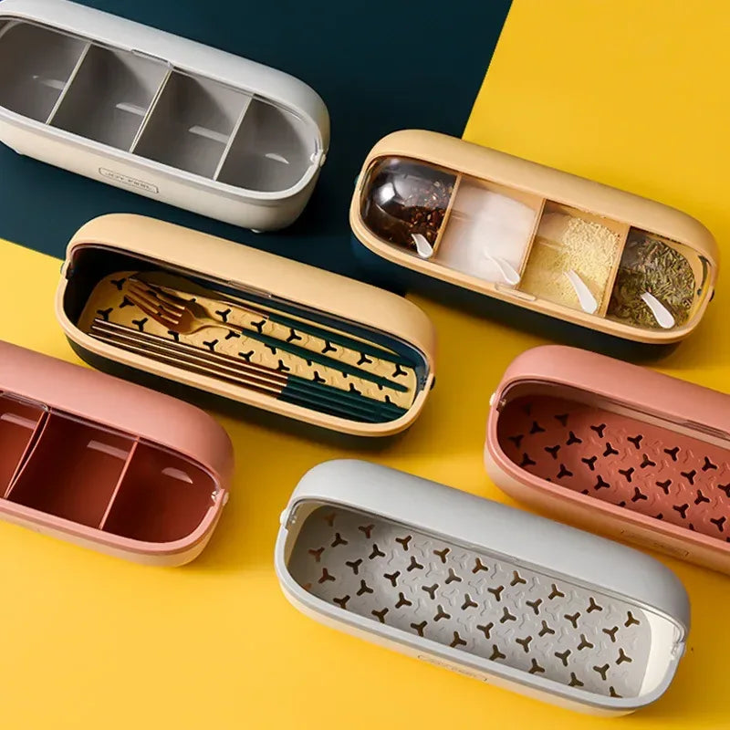 4-Compartment Spice Rack with Lid – Kitchen Seasoning Box with Spoons