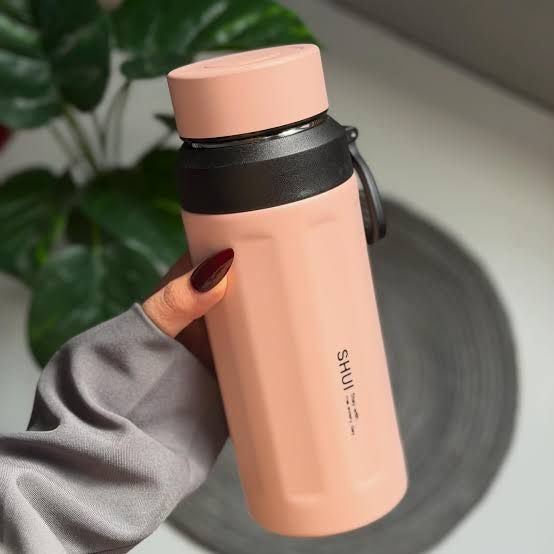 Premium 520ml Vacuum Travel Bottle - Insulated Coffee Mug (Random Color)