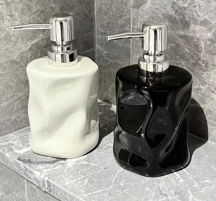 Luxury Twisted Design Soap Dispenser – Sculptural Resin Liquid Pump