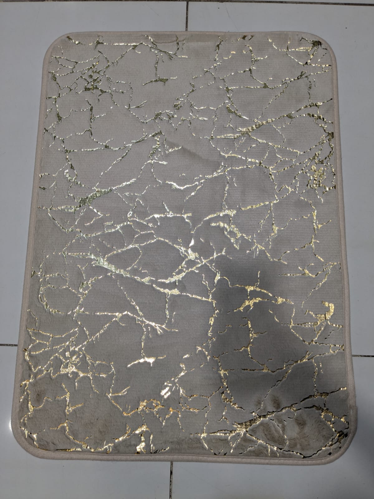 Golden Plush Luxurious Gold Stripe Mats