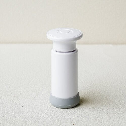 Portable Manual Vacuum Sealer Pump for Food Storage
