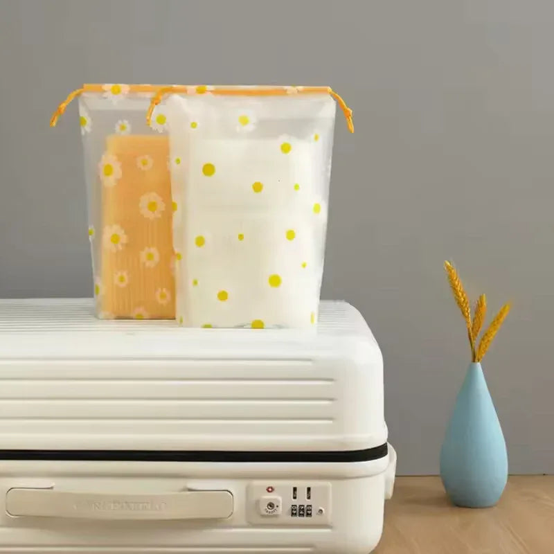 4 Piece Travel Storage Bags with Daisy Print