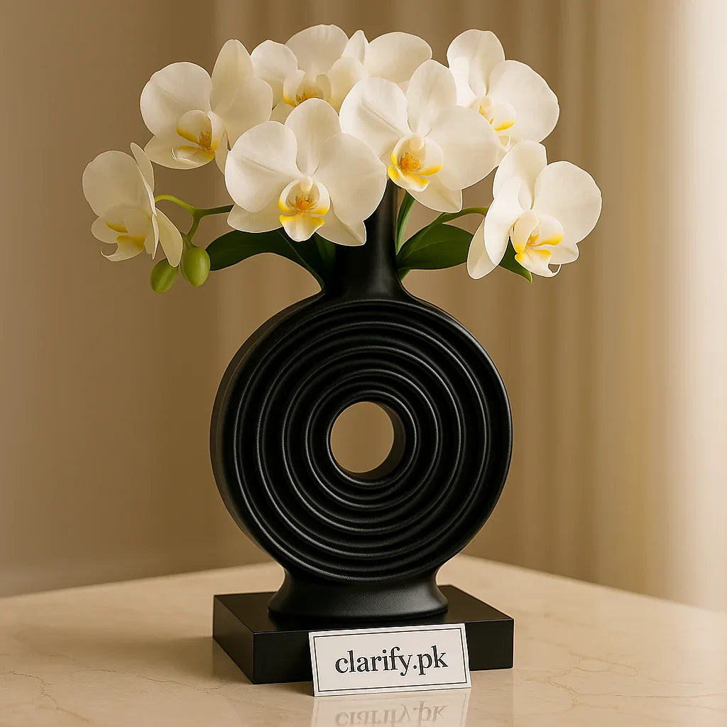 Spiral Flower Vase – Modern Decorative Centerpiece