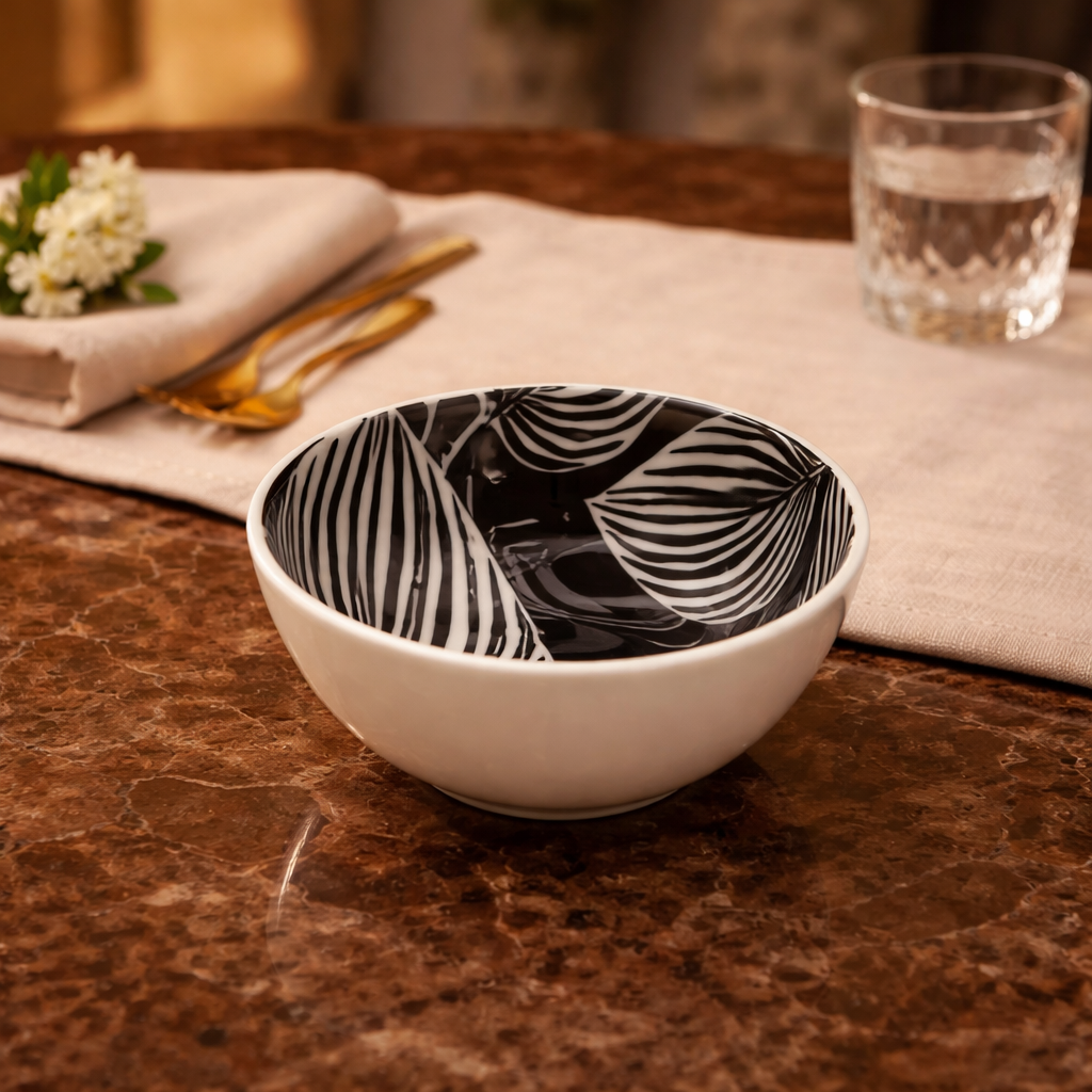 Danny Home's Modern Black & White Leaf Pattern Ceramic Dinnerware – Dessert Plate, Deep Plate, Salad Bowl & Bowl