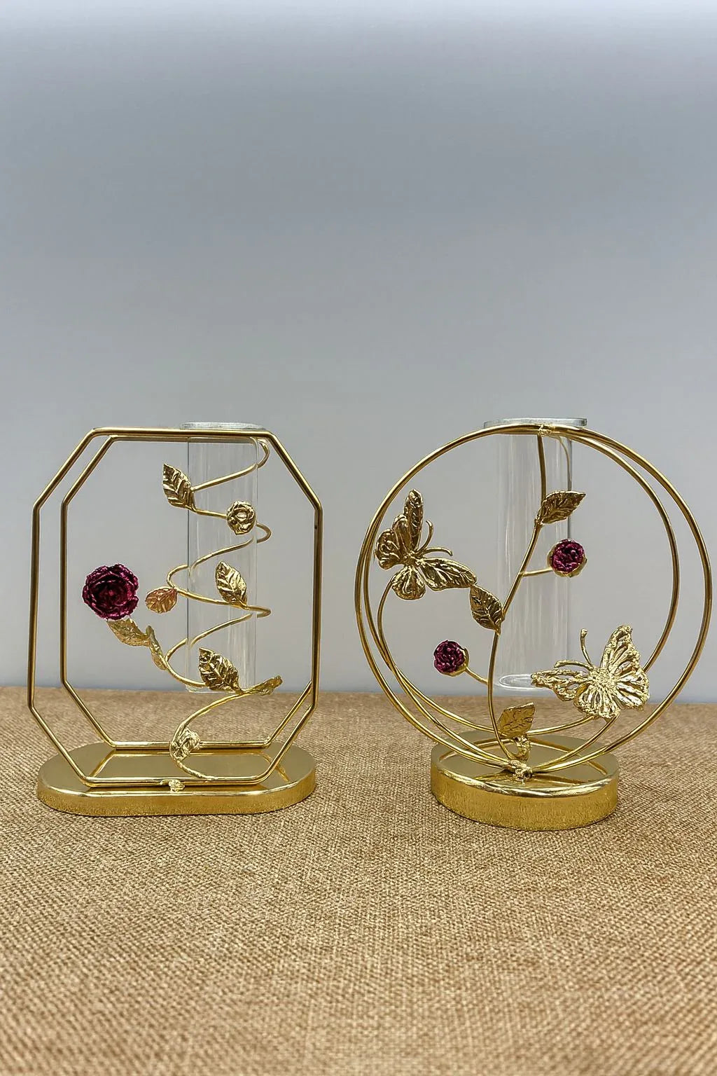 Metal Golden Candle Stand – Elegant Home Décor