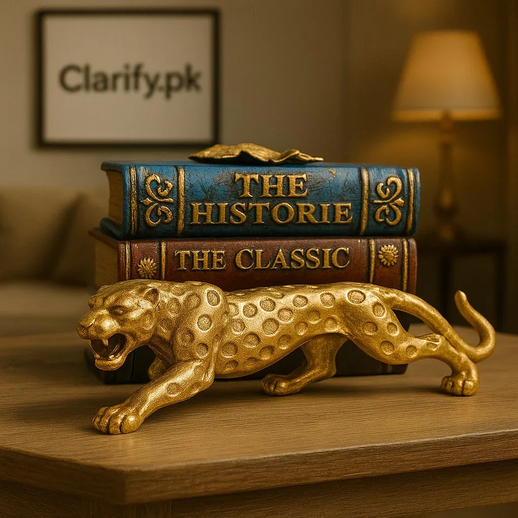 Golden Leopard Showpiece – Small Luxury Figurine