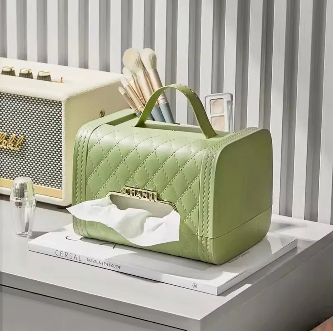 Handbag Tissue Box Holder with Elegant Design