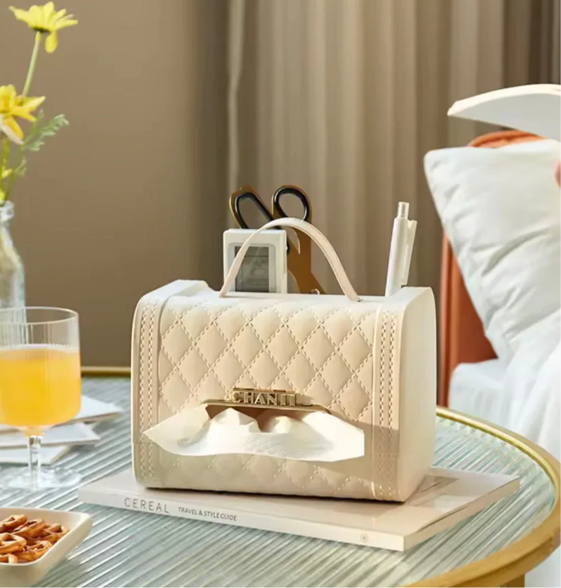 Handbag Tissue Box Holder with Elegant Design