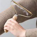 Manual Lint Remover for Clothes with Wood Handle