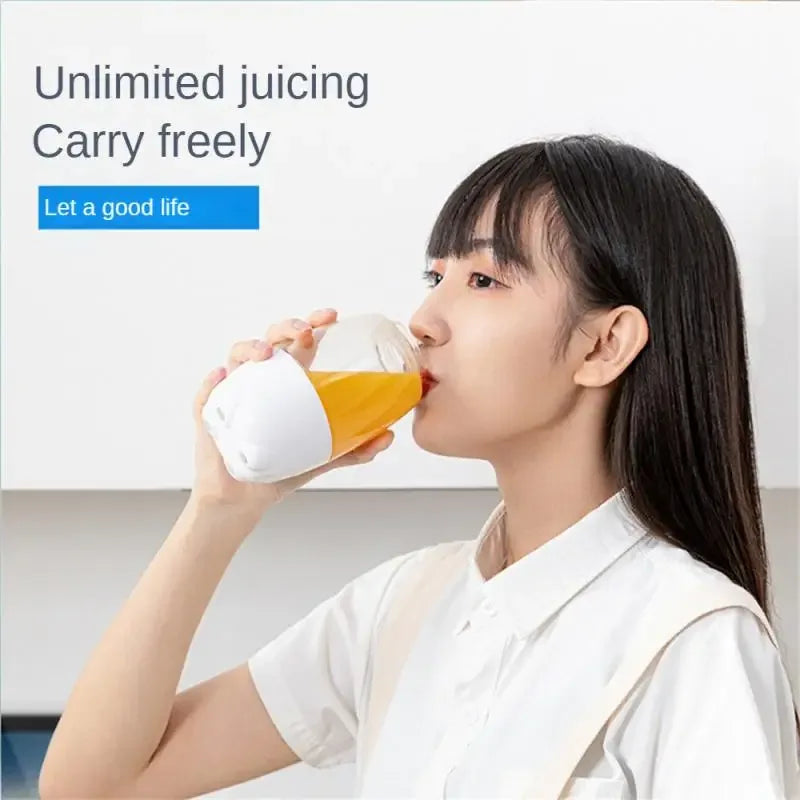 Portable Electric Juicer Mixer with Cute Design