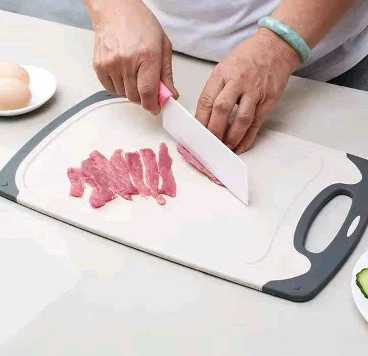 Multi-Functional Plastic Cutting Board – 23x38 cm Fruit & Veg Chopper