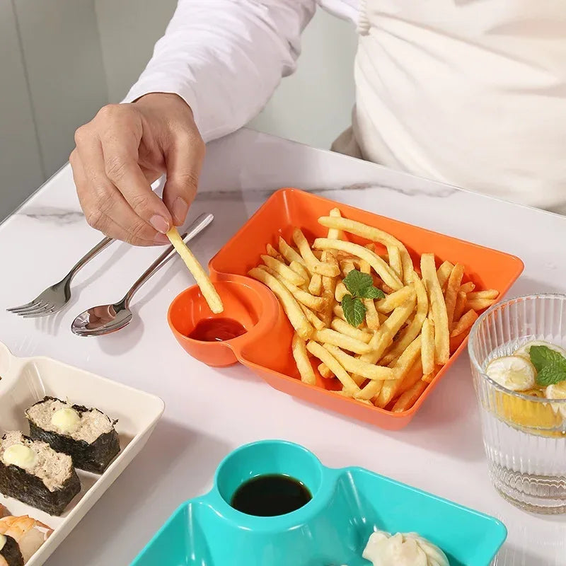 Pack of 4 Multipurpose Snack Plates with Sauce Compartment