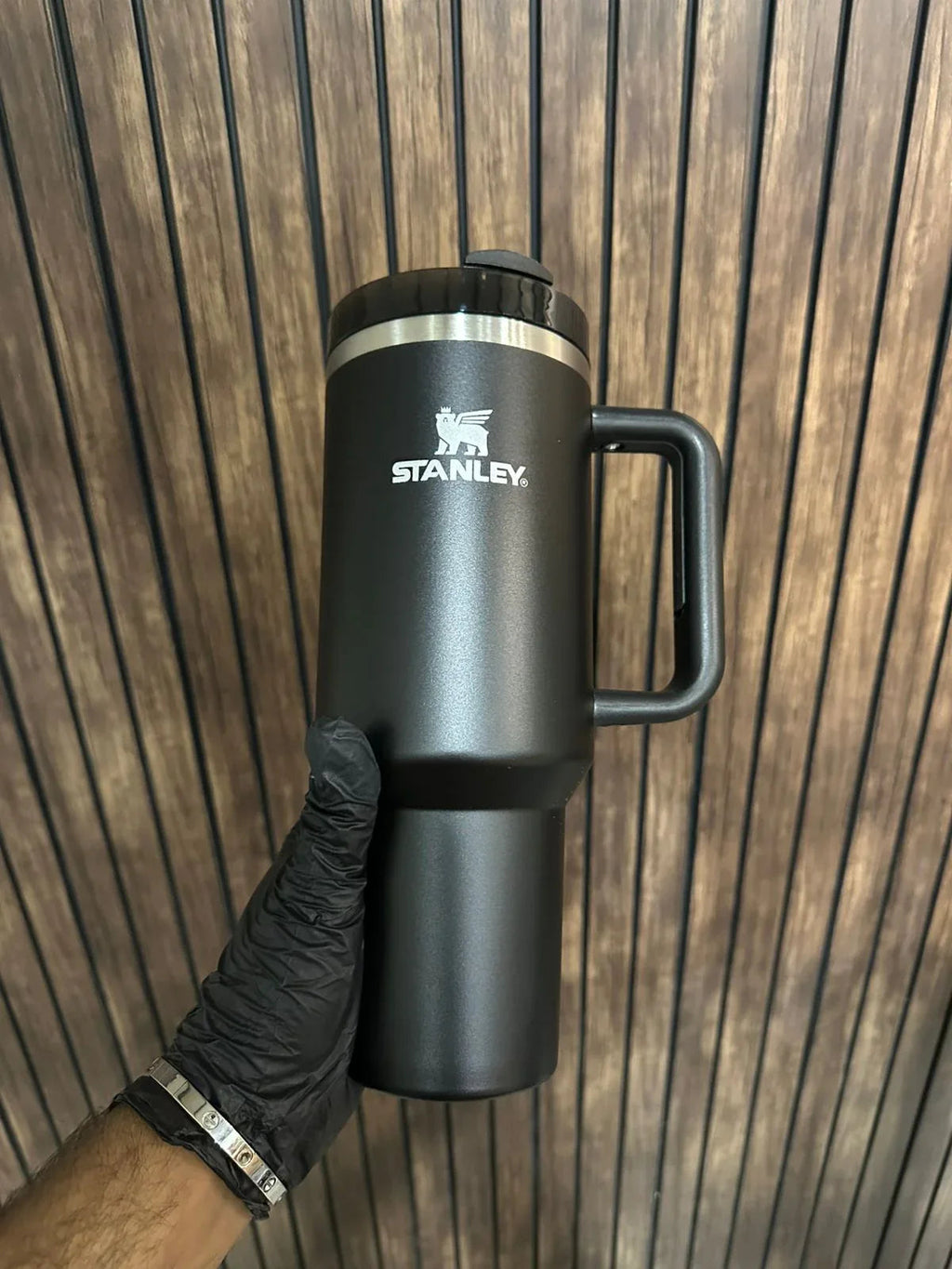 40oz Stainless Steel Tumbler with Handle - Durable & Easy Grip